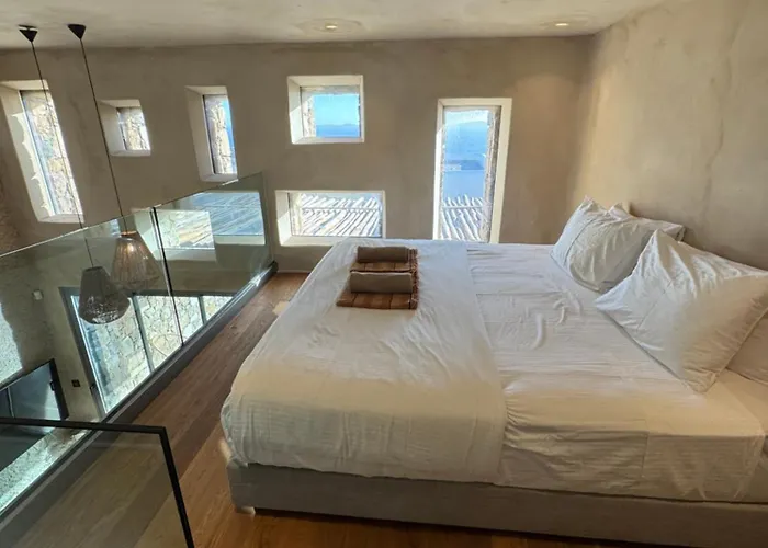 Ria Mar & By Live&travel Houlakia (Mykonos)