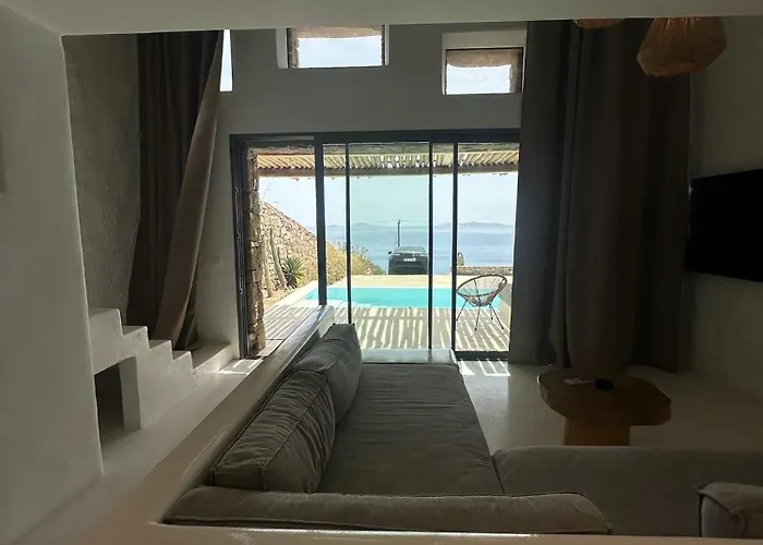 Ria Mar & By Live&travel Houlakia (Mykonos)